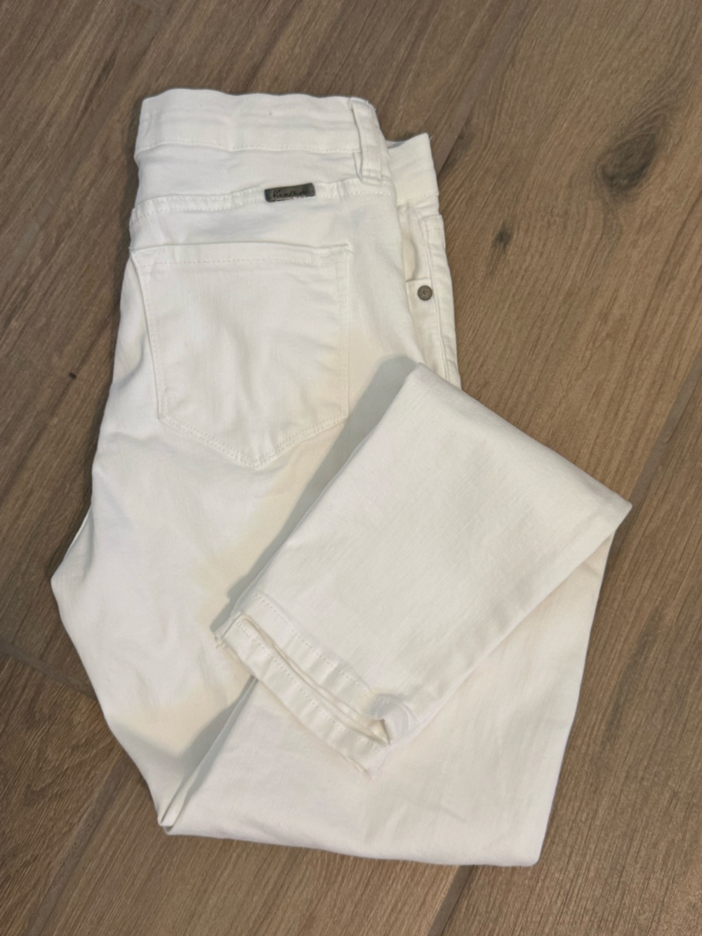 KanCan White Skinny Jeans Size 3/25 Stretch Denim